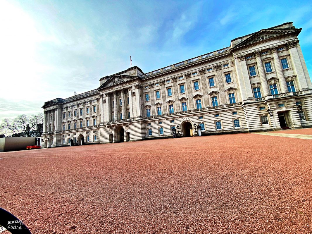 Londyn idealny na city break -Buckingham Palace