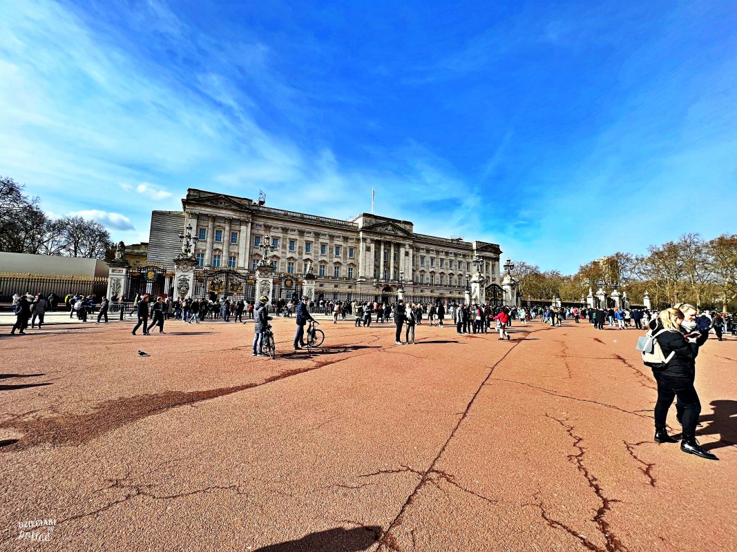 Londyn idealny na city break -Buckingham Palace